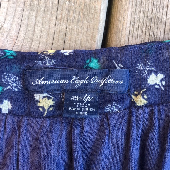 Thin-strap Blue Flowy Tank Top AMERICAN EAGLE (Size XS) - Picture 5 of 6